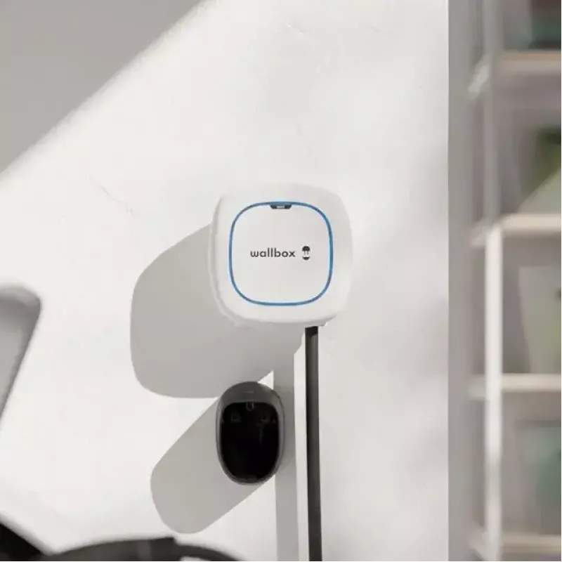 Wallbox Pulsar Max wall charger 22 kW, Wi‑Fi & Bluetooth, 5 m cable, IP54, IK10, white