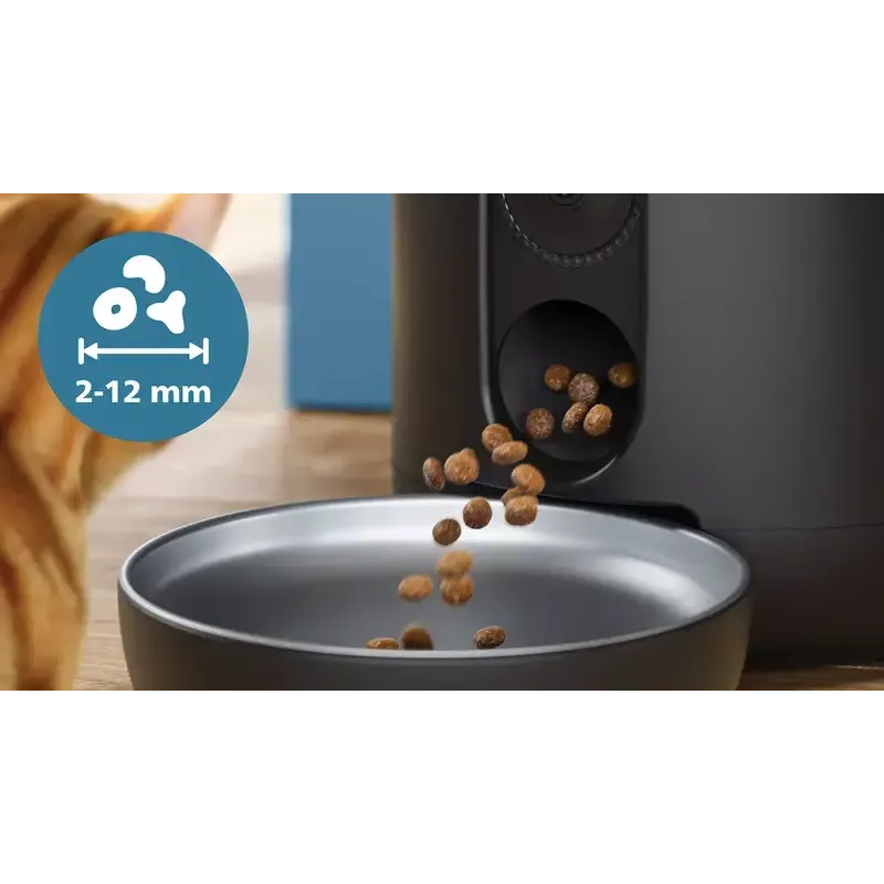 Automatic pet feeder Philips 5000 series PAW5320/02 with camera, 4.5 L food and water capacity, plastic housing, indoor use