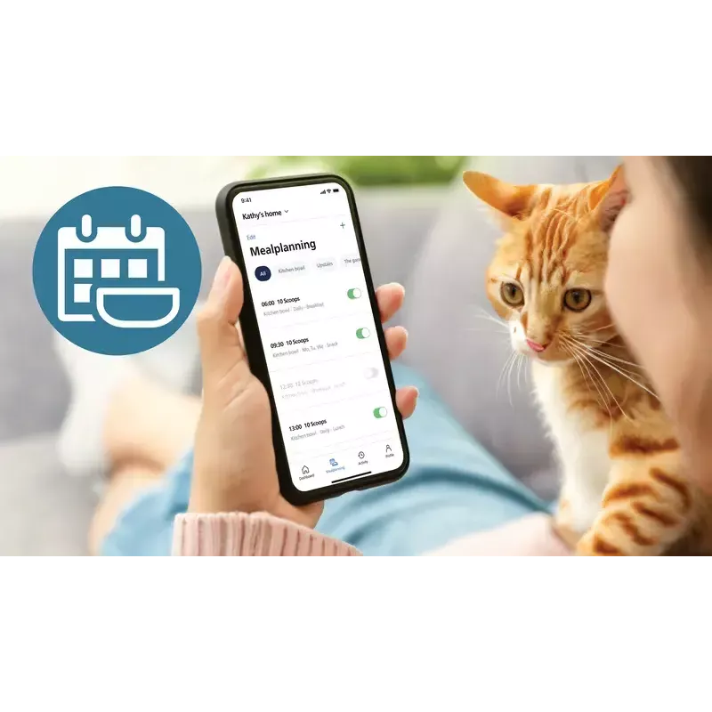 Automatic pet feeder Philips 5000 series PAW5320/02 with camera, 4.5 L food and water capacity, plastic housing, indoor use