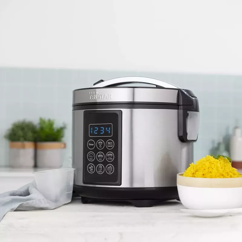 Multicooker Tristar RK-6132 — 1.5 L, 500 W, 7 auto programs, LCD, stainless steel/black