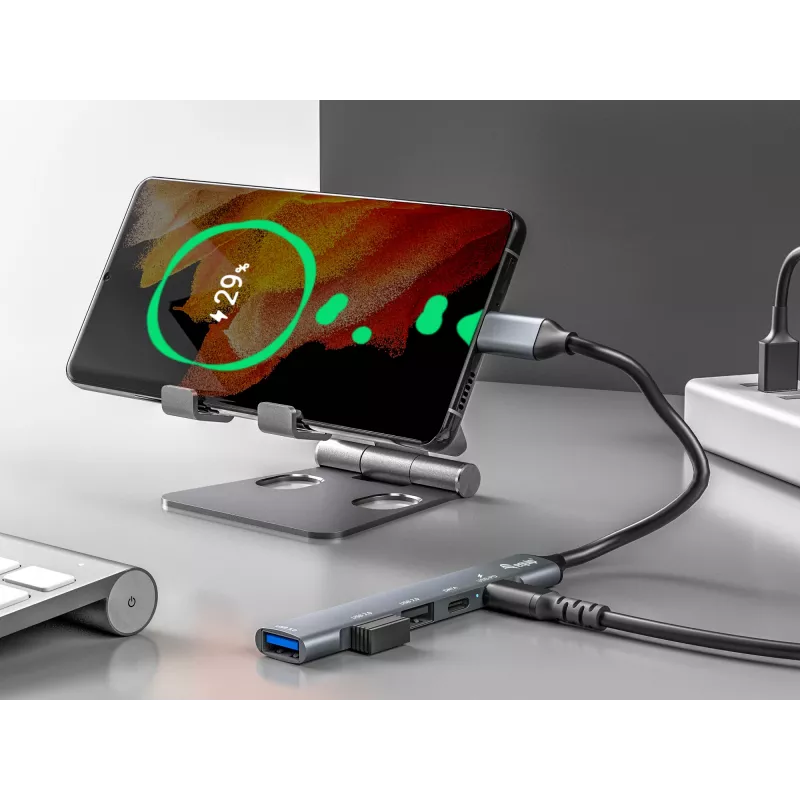 Equip 5-Port USB 3.0/2.0 Hub with USB-C PD