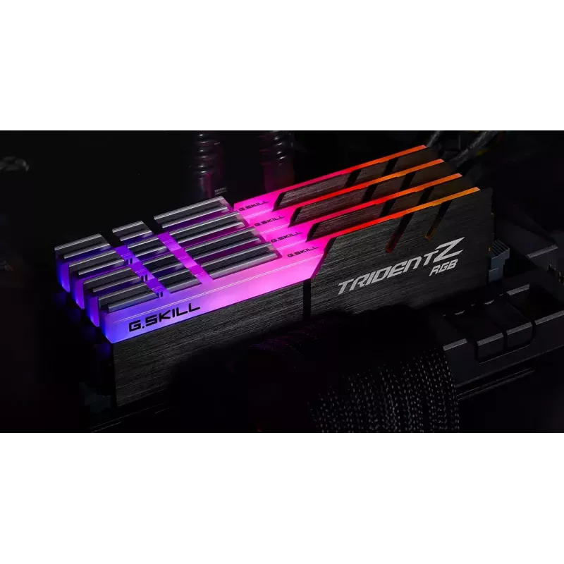 DIMM 32 GB DDR4-4000 (4x 8 GB) Quad-Kit (schwarz, F4-4000C18Q-32GTZRB, Trident Z RGB, INTEL XMP)