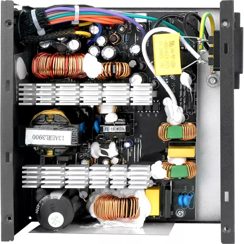 Power supply unit Thermaltake TR2 S 650W — ATX, 20+4 pin, 80 PLUS, 120 mm fan, black