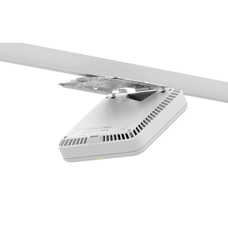 NETGEAR WBE758 11530 Mbit/s White Power over Ethernet (PoE)