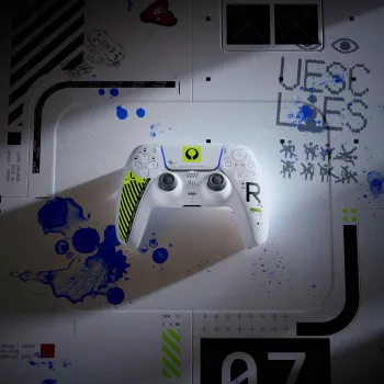 Sony DualSense Wireless Controller - Marathon Limited Edition White, Green Bluetooth/USB Gamepad Analogue / Digital Android, MAC, PC, PlayStation 5, iOS