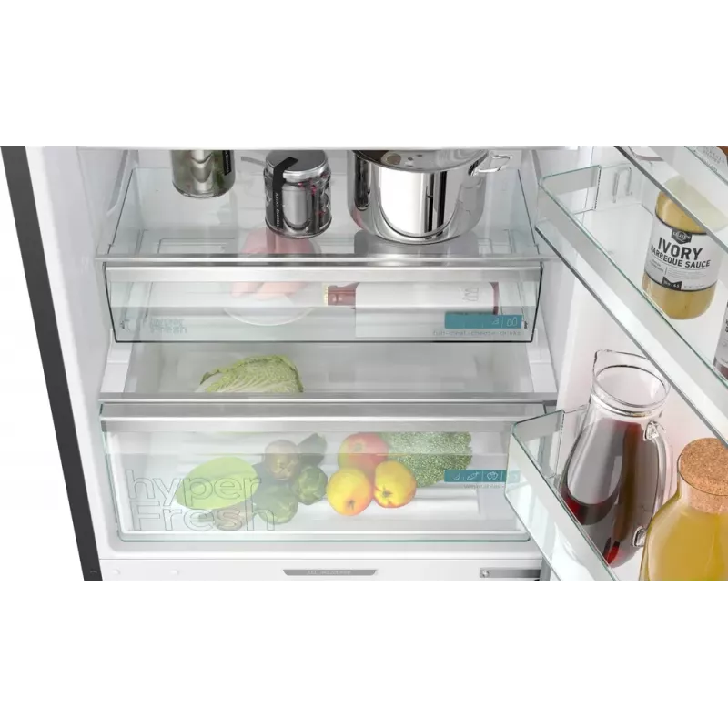 Siemens iQ500 KG49N4XAF fridge-freezer Freestanding 440 L Black