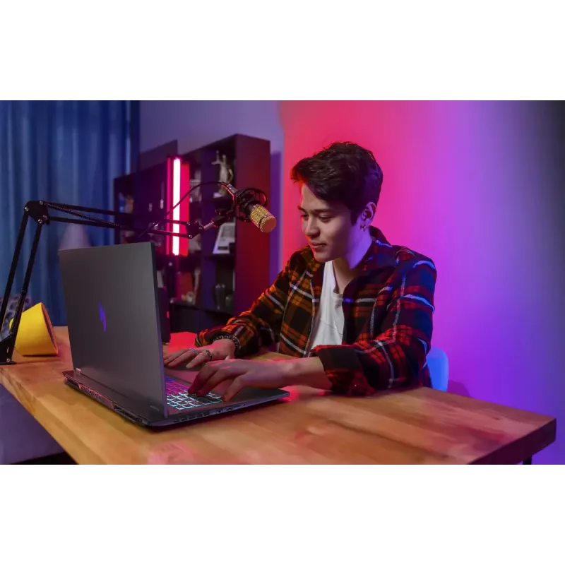 Acer Nitro 18 AI AMD AN18-61-R952 AMD Ryzen AI 9 365 Laptop 45.7 cm (18 inch) WQXGA 32 GB DDR5-SDRAM 2 TB SSD NVIDIA GeForce RTX 5070 Ti Wi-Fi 6E (802.11ax) Windows 11 Home German Black