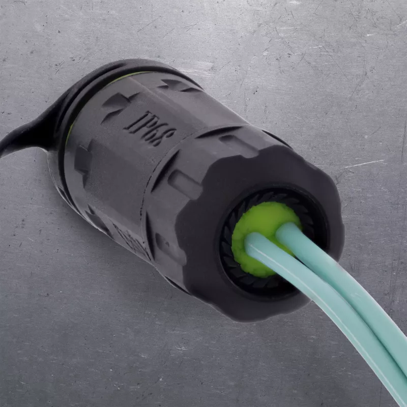 Cable gender changer InLine 69927C — network adapter for reversing connector orientation