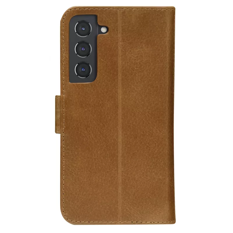 Folio phone case dbramante1928 Copenhagen Slim for Samsung Galaxy S22, 6.1 inch screen, tan, desktop stand