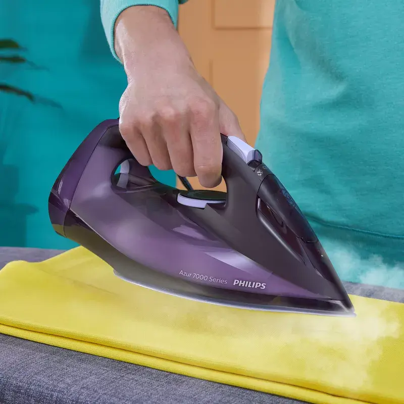 Philips 7000 series DST7051/30 HV Steam Iron Dark Purple