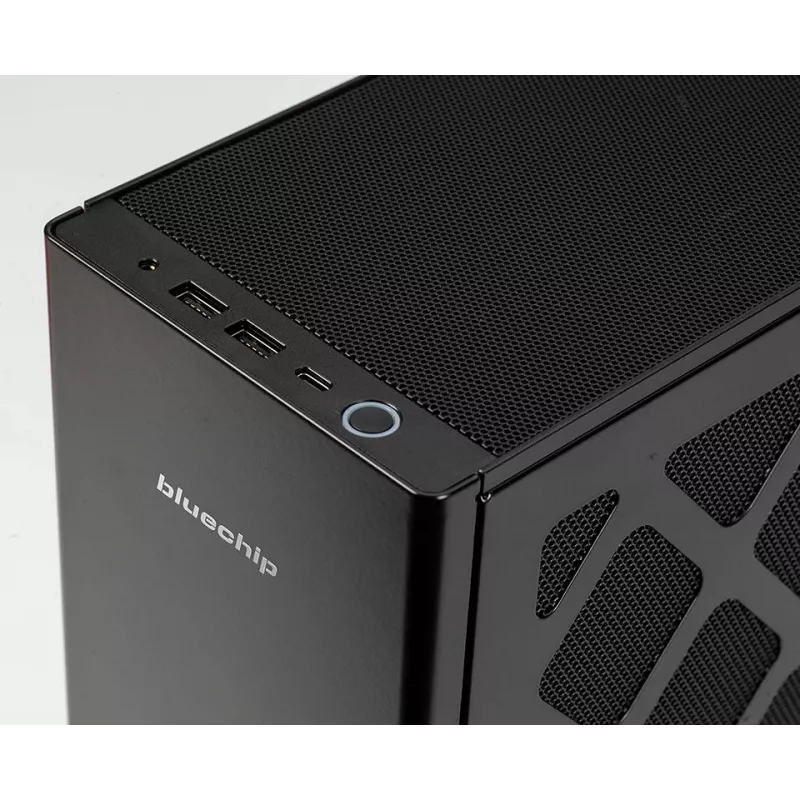 bluechip GAMINGline S1970 Intel® Core™ i9 Prozessor 14900K / bis zu 6.00 GHz, Windows 11 Home, 16 GB DDR5, 500 GB NVMe SSD, 2,5 Gbit/s + 10 Gbit/s Ethernet, Intel® Wi-Fi 6E, Bluetooth 5.3, PNY GeForce RTX™ 5060 Ti 8GB Overclocked Dual Fan DLSS 4