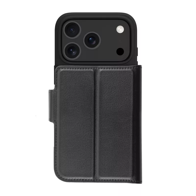 dbramante1928 Oslo Pro MS Folio Case for iPhone 17 Pro, Black