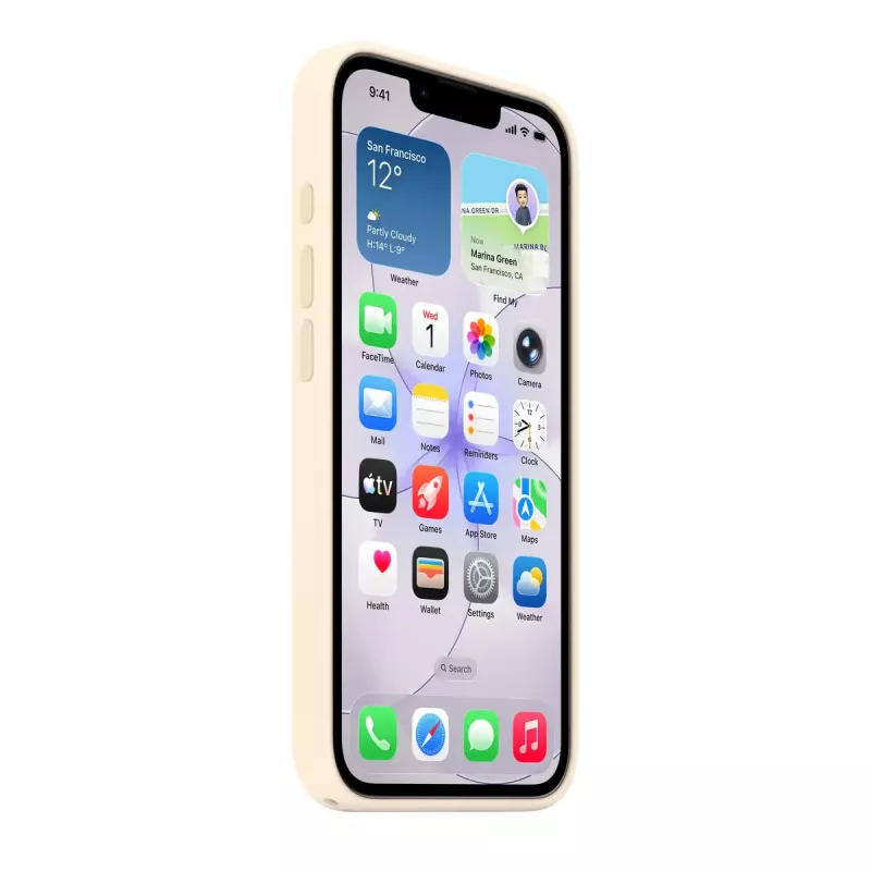Silicone Case with MagSafe for Apple iPhone 17e — Vanilla, for 6.1 inch (15.5 cm) screens