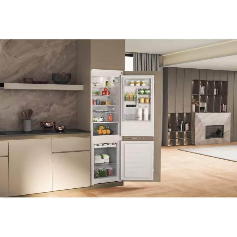 Whirlpool WHC18D031A1 Built-in 268 L White