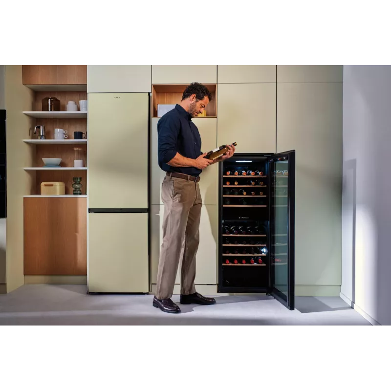 Candy CNWQ4G56G2 Compressor wine cooler Freestanding Black 56 bottle(s)