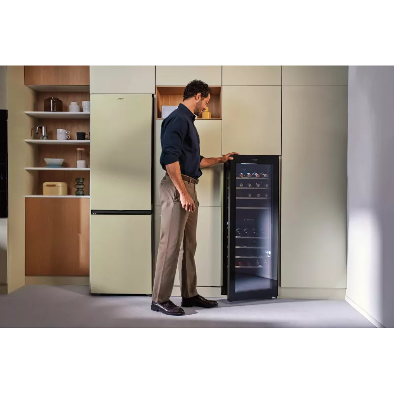 Candy CNWQ4G56G2 Compressor wine cooler Freestanding Black 56 bottle(s)