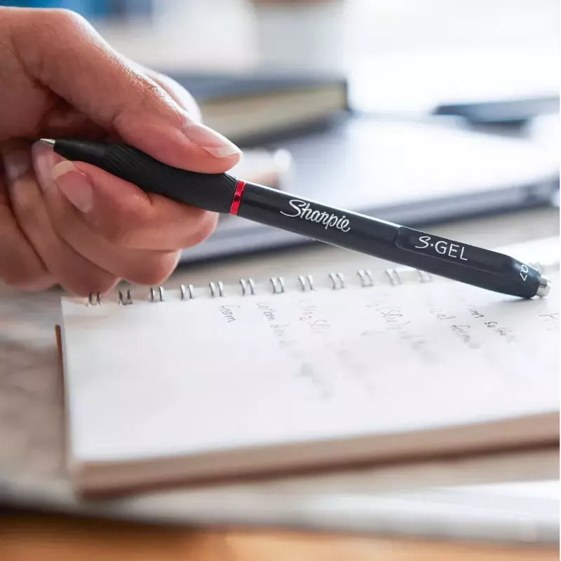 Retractable gel pen Sharpie S-Gel Black — white barrel, 0.7 mm medium tip, clip, ambidextrous