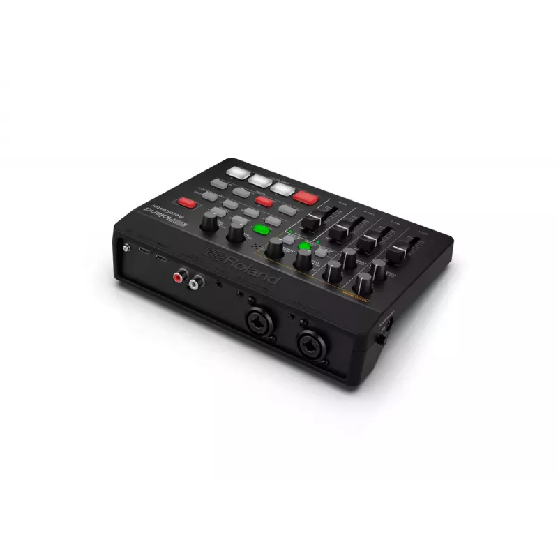 Audio Interface Roland AeroCaster Black 24 bit 48 kHz Phantom Power 48 V
