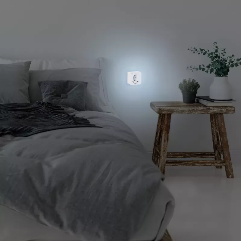 Hama 00223498 LED Night Light with Socket, 2 USB Outputs, Motion and Light Sensor