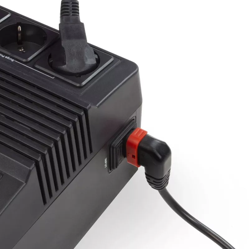 ACT Powercord C14 - C13 IEC Lock (right angled) black 3 m, PC2049
