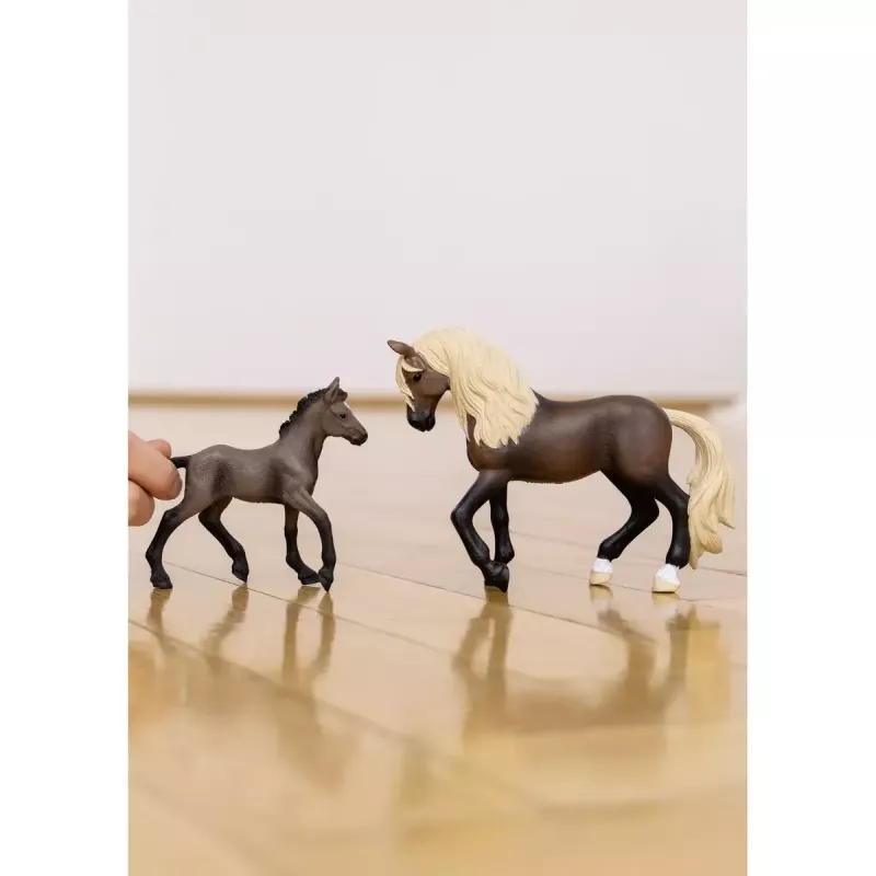 Schleich horse figurine Peruvian Paso Stallion model 13952, for ages 5+, beige/brown