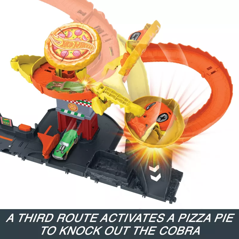 Hot Wheels Toy MATTEL HTN81 Plastic Cobra Attack Ages 3-99