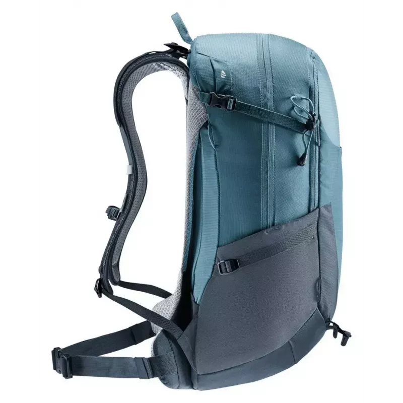 Backpack DEUTER Futura 23 — 23L capacity, adjustable back system