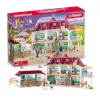 schleich HORSE CLUB Lakeside Country House and Stable, House, Horses, 5 yr(s), Multicolour