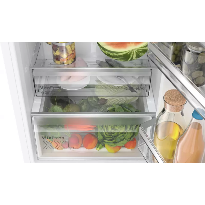 Bosch Serie 4 KGN392WCF fridge-freezer Freestanding 363 L White