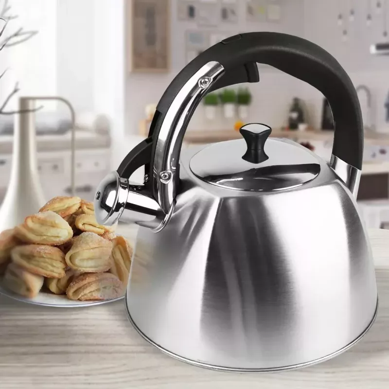 Electric kettle Maestro MR-1333 — 3.0 L stainless steel, hinged whistle, manual lid, multi-layer insulated bottom