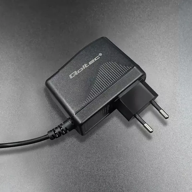 Mobile device charger Qoltec 52397 Universal Black AC Indoor 2A 220-240V