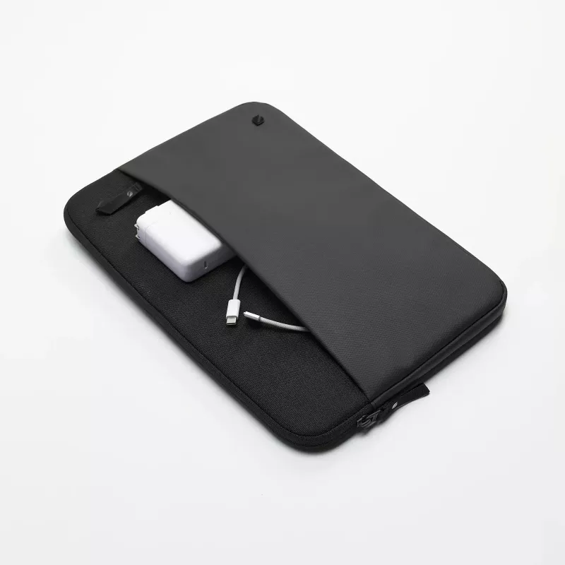 Incase A.R.C. Sleeve With ReSpun 100% Recycled Polyester for 14-inch Laptop (M1-M4, 2021-2024)
