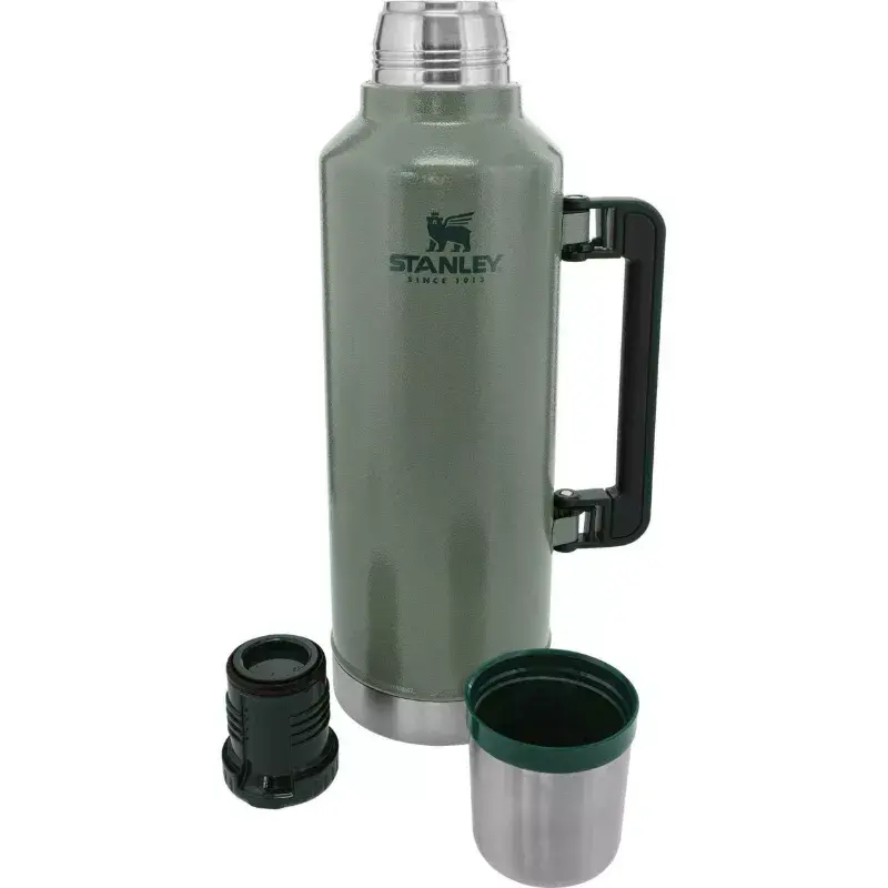 Thermos jar STANLEY The Legendary Classic 2.3 L model 2807935044, vacuum-insulated stainless steel