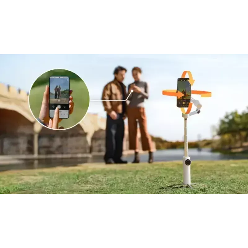 Smartphone camera stabilizer Insta360 Flow 2 Pro Creator Bundle 360° rotation
