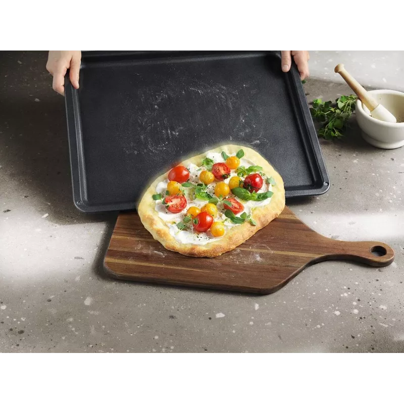 Oven baking tray Electrolux E9OOAF11 — rectangular 385×465×25 mm, non-stick, black