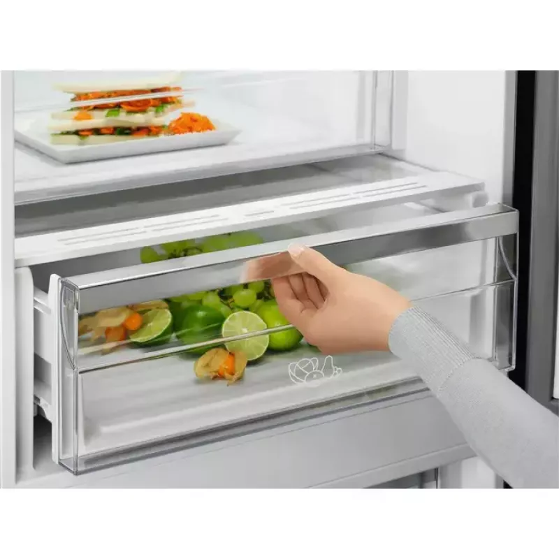 Electrolux LNC7ME32X3 Freestanding 330 L Stainless steel