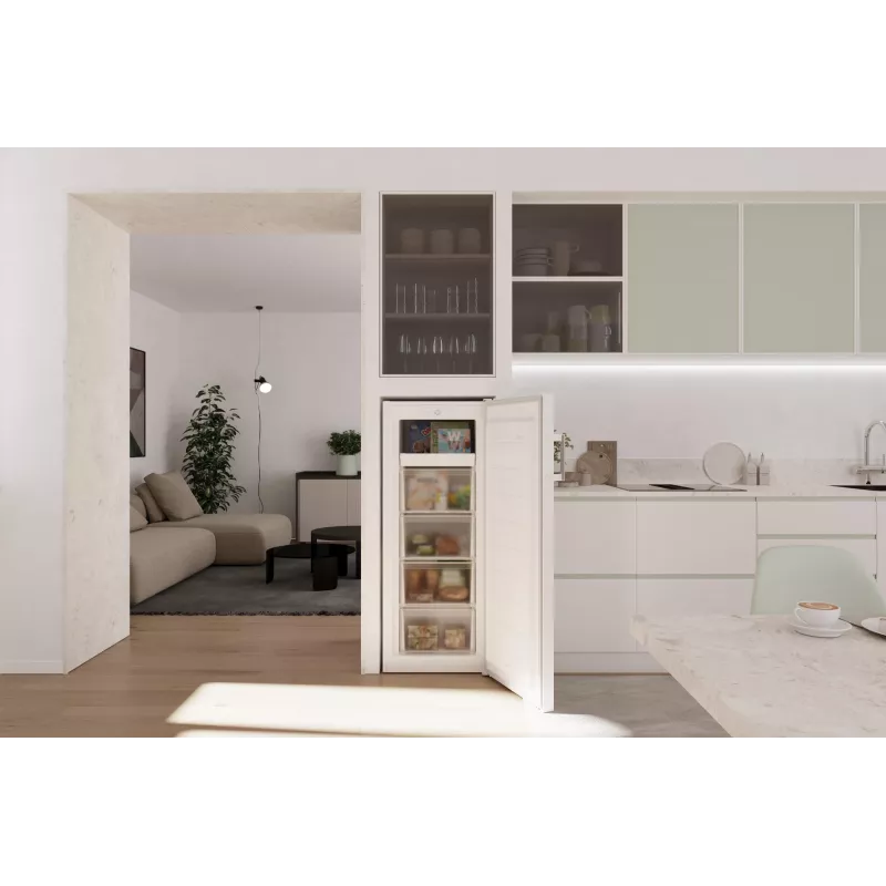 Candy CNUQ2L513EWH Upright freezer Freestanding 169 L White