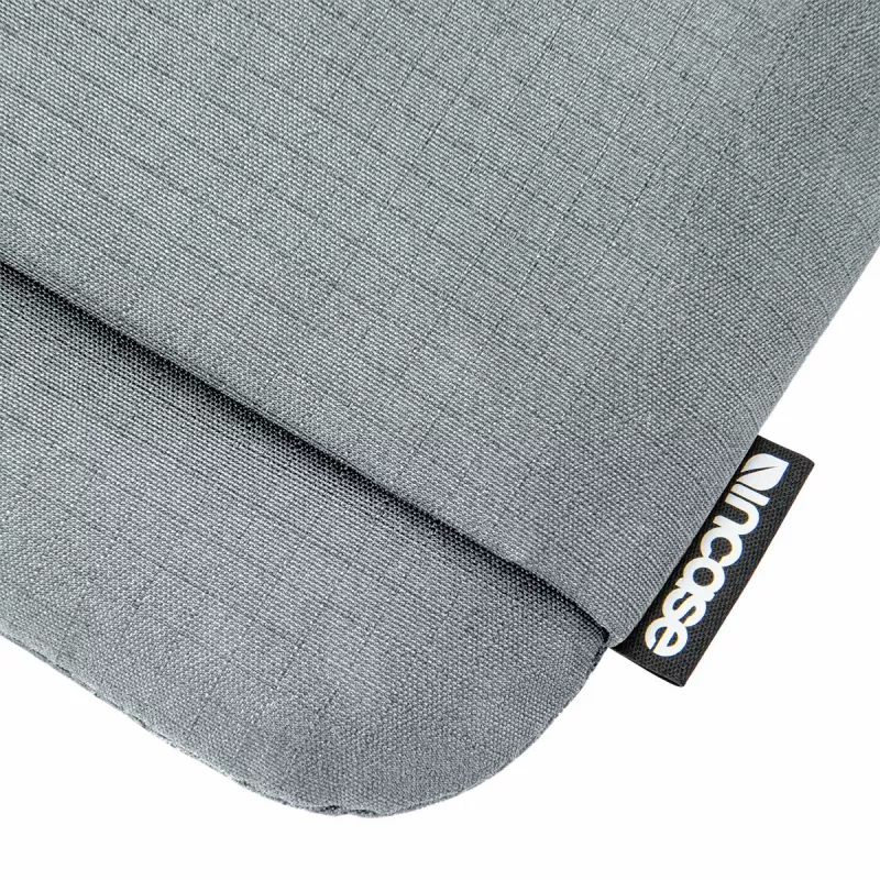 Incase Go Sleeve for Up to 14 inch Laptop, Sleeve case, 35.6 cm (14 inch)