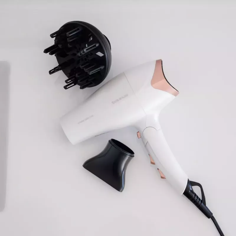 Hair dryer Taurus STUDIO 2500 IONIC 2400 W White with ionic, 3 heat levels, 2 speeds, diffuser and concentrator