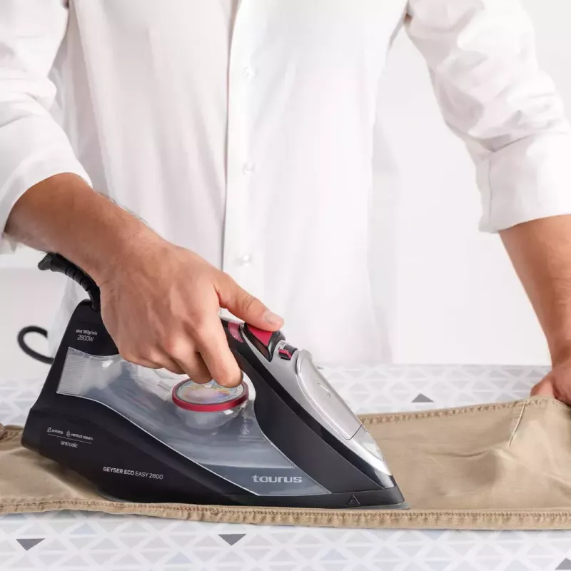 Dry & Steam iron Taurus Geyser Eco Easy 2800