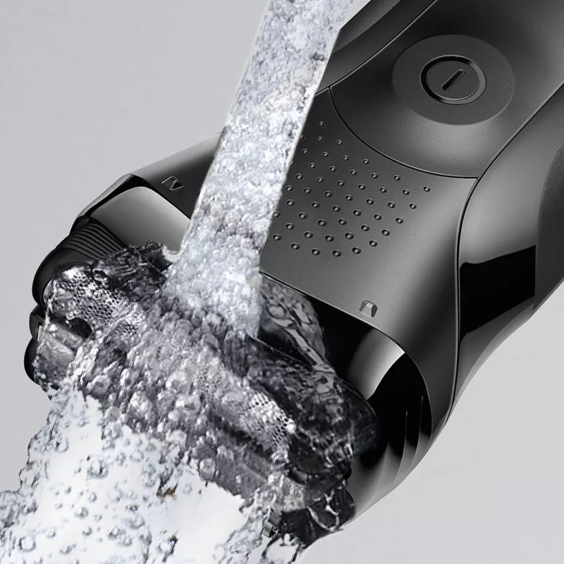 Braun Series 3 300BT cordless wet and dry foil shaver with trimmer