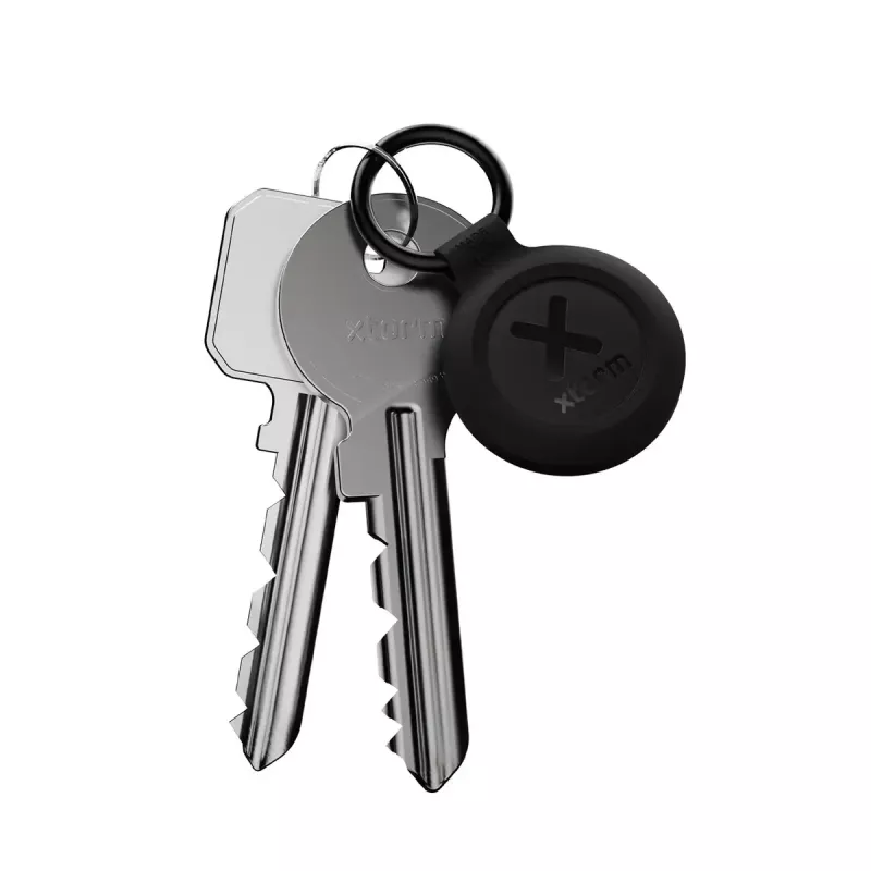 Smart keychain tracker Xtorm XTAG2GA11 — universal GPS finder, CR2032 battery, 3V, black, 3‑pack