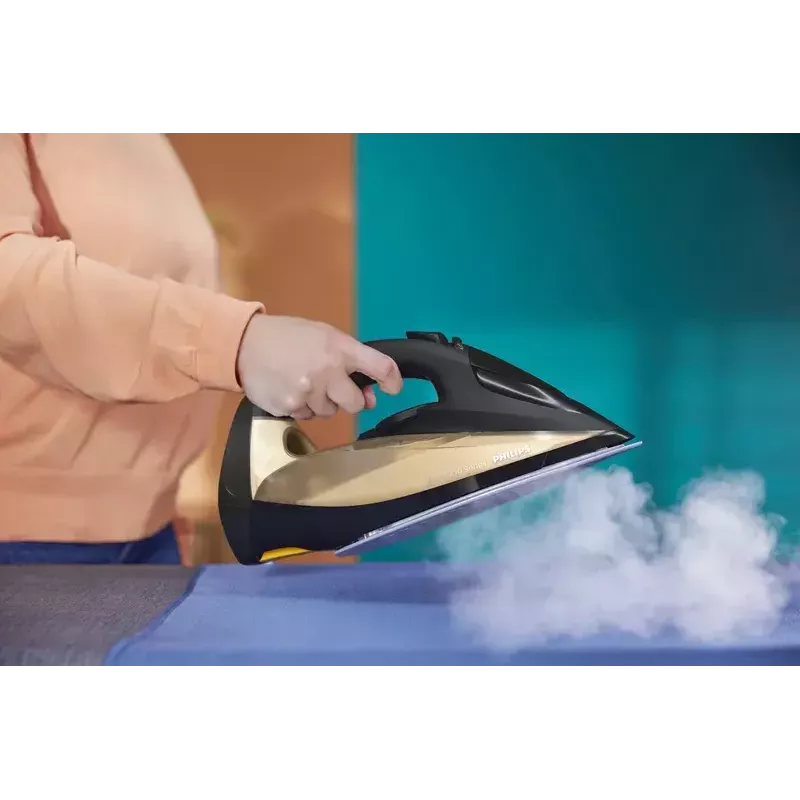 Philips 7000 series DST7040/80 HV Steam Iron Black/Gold