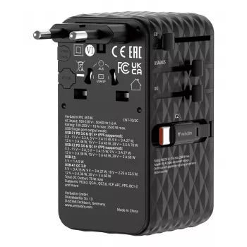 Verbatim Charge 'n' Travel 70W 2C retractable Universal Travel Adapter Black
