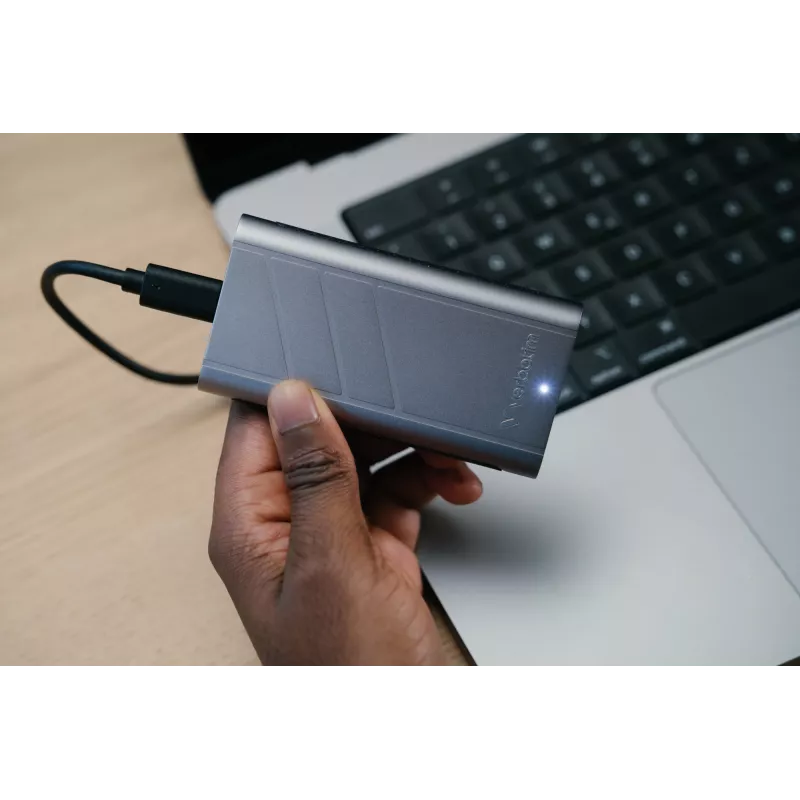 Verbatim TurboMetal SSD USB4 2TB USB Type-C USB4 Gen 2x2 Silver