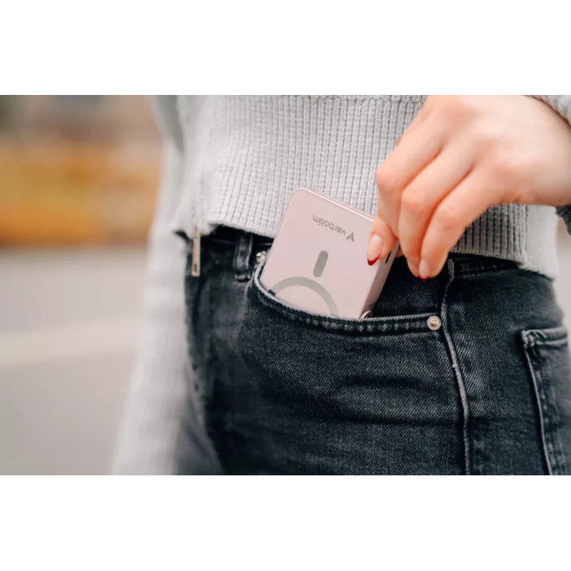 Verbatim Charge 'n' Go Magnetic Wireless Power Bank with stand - 10000 mAh Pink