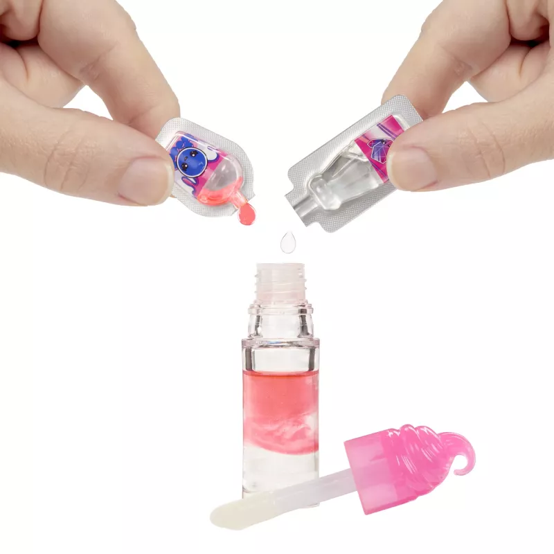 MGA Entertainment Yummiland Lip Gloss Doll Series 2- Rock Candy (Roxie Crystal Candy)