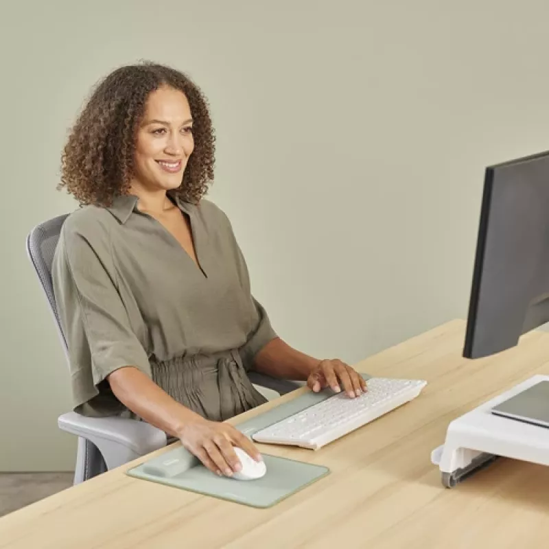 Fellowes Wrist Rest Breyta Palm Rest with Antibacterial Protection Ergonomic Wrist Support Sage