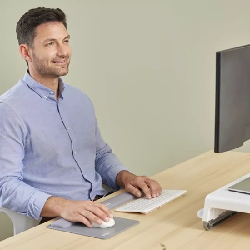 Fellowes Keyboard Wrist Rest Breyta Compact Keyboard Wrist Support with Antibacterial Protection Ergonomic Wrist Support Grey