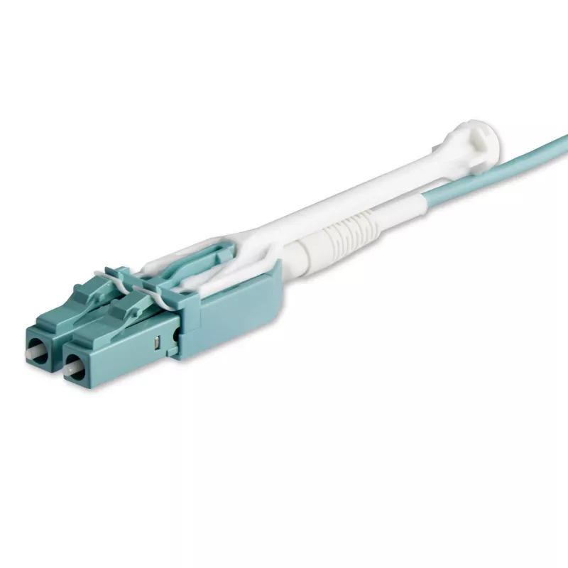 StarTech.com 10m (30ft) MTP(F)/PC to 4x LC/PC Duplex Breakout OM3 Multimode Fiber Optic Cable, OFNP Plenum, 40G Networks, Low Insertion Loss - Fiber Jumper Cord